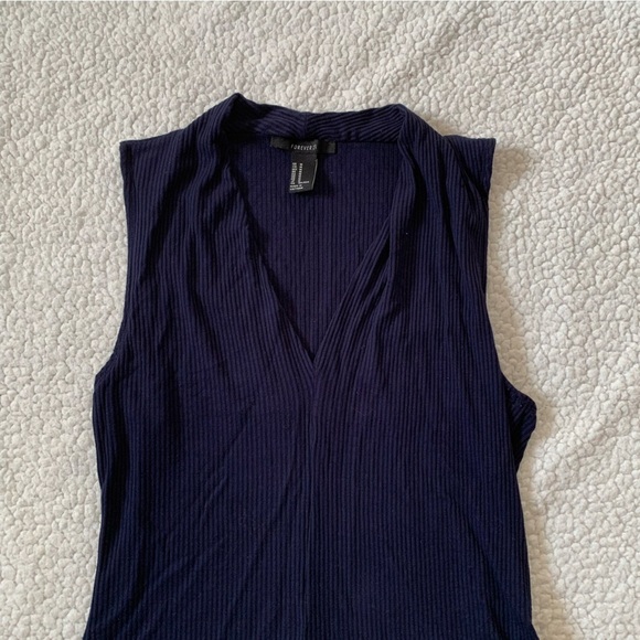 Forever 21 Ribbed V-Neck Bodysuit - Picture 3 of 9